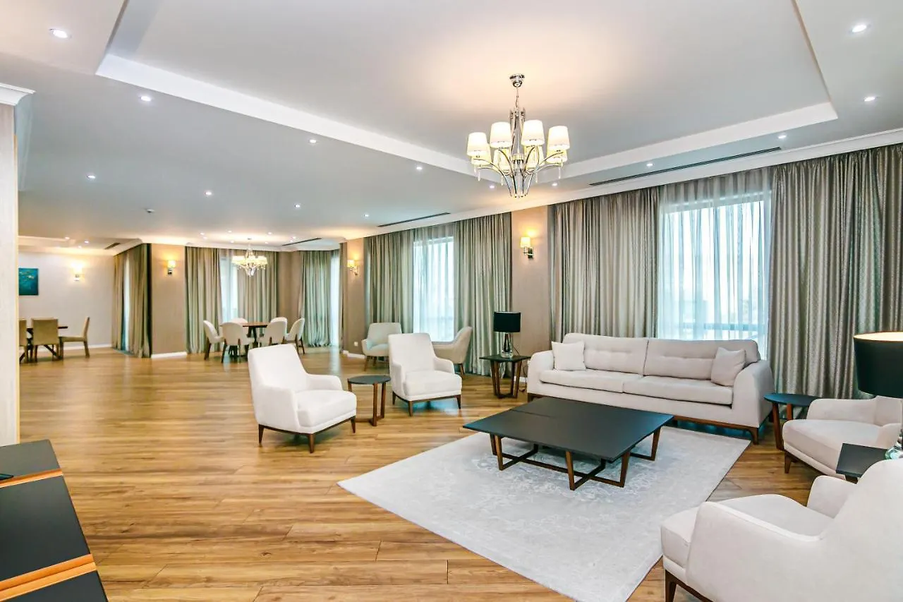 Isr Baku Family Hotel Apartment 0*,