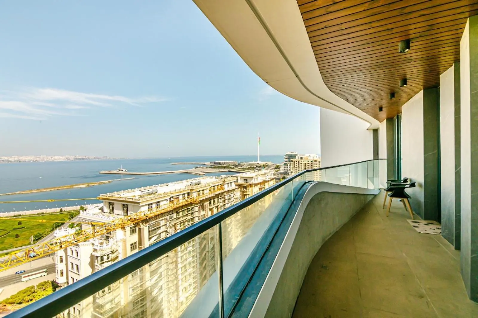 Megafun Apartment 3 Bedroom Μπακού