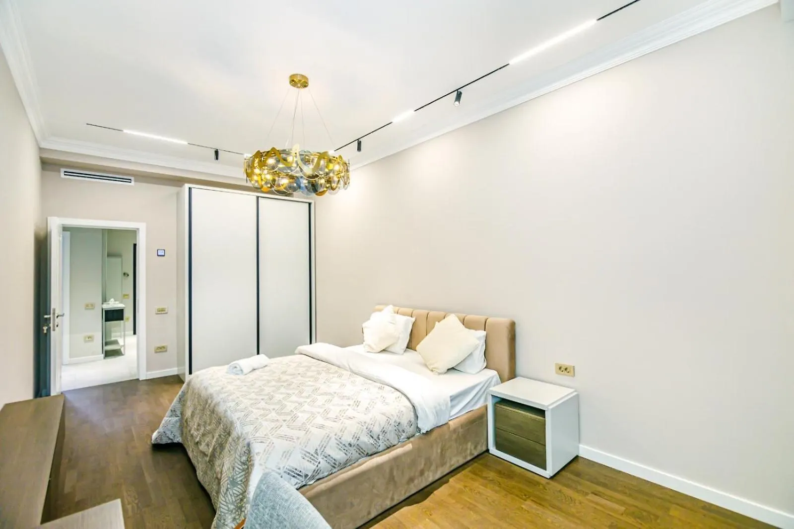 Megafun Apartment 3 Bedroom Μπακού